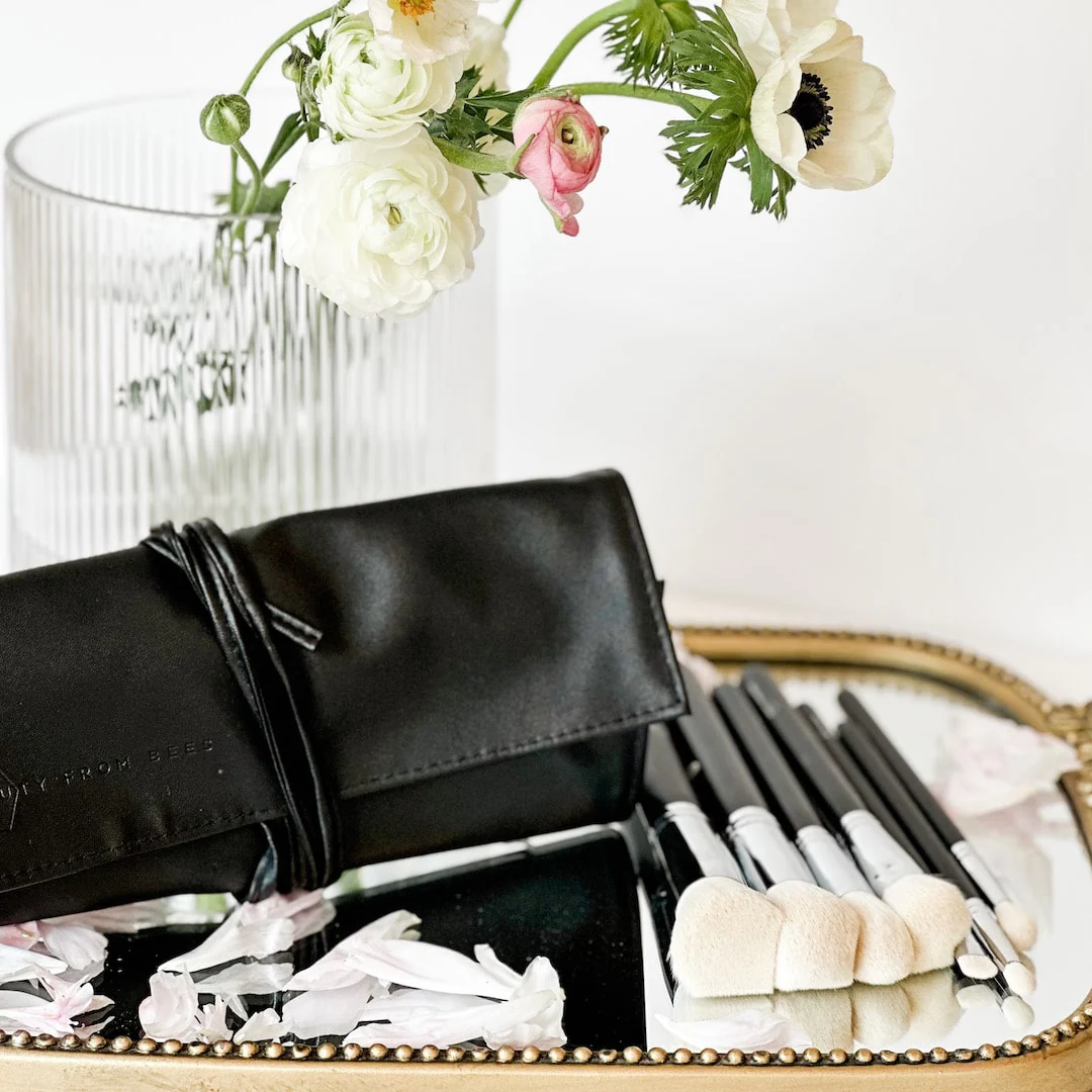 7-Piece Makeup Brush Roll - Image 7