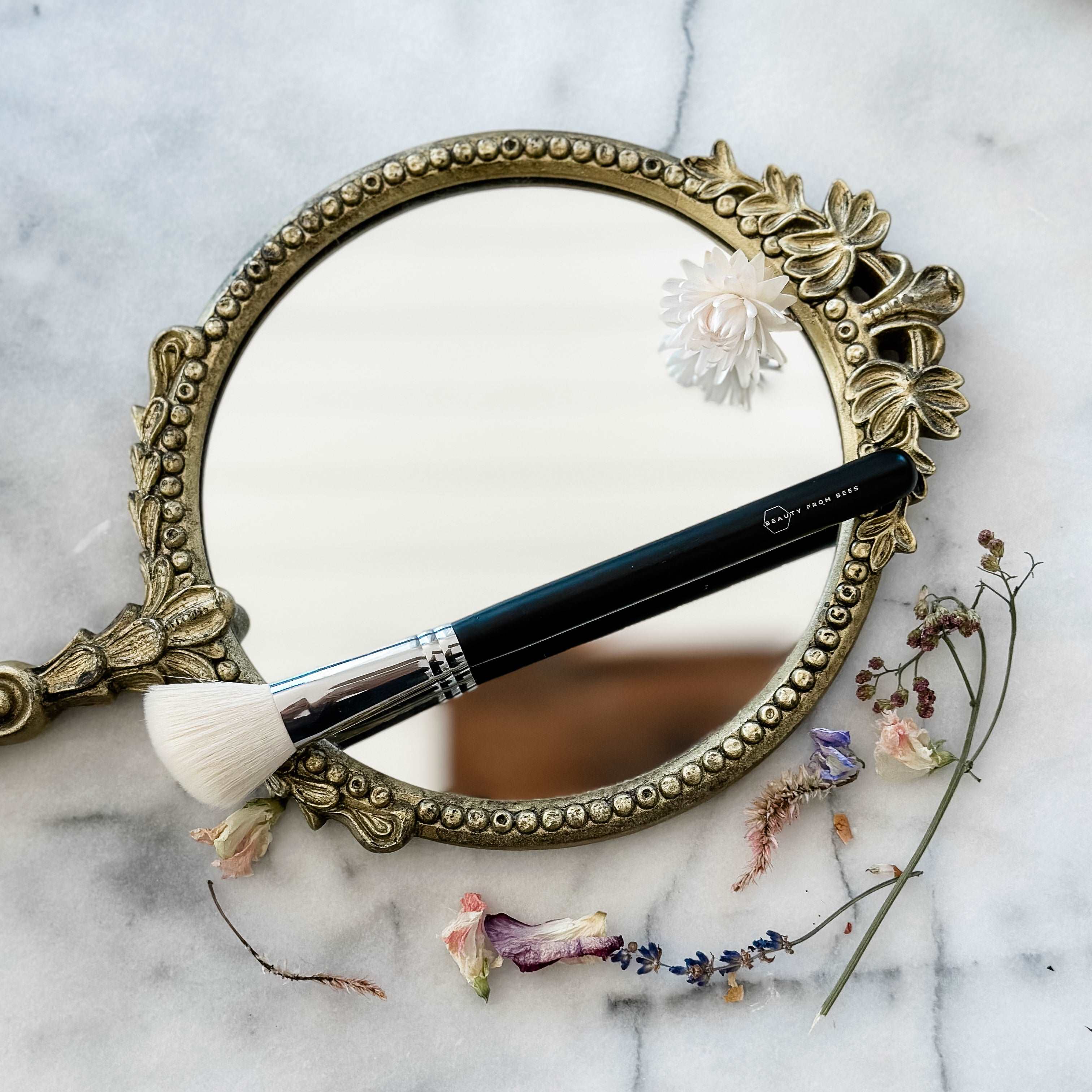 Angled Cheek Brush - Image 4
