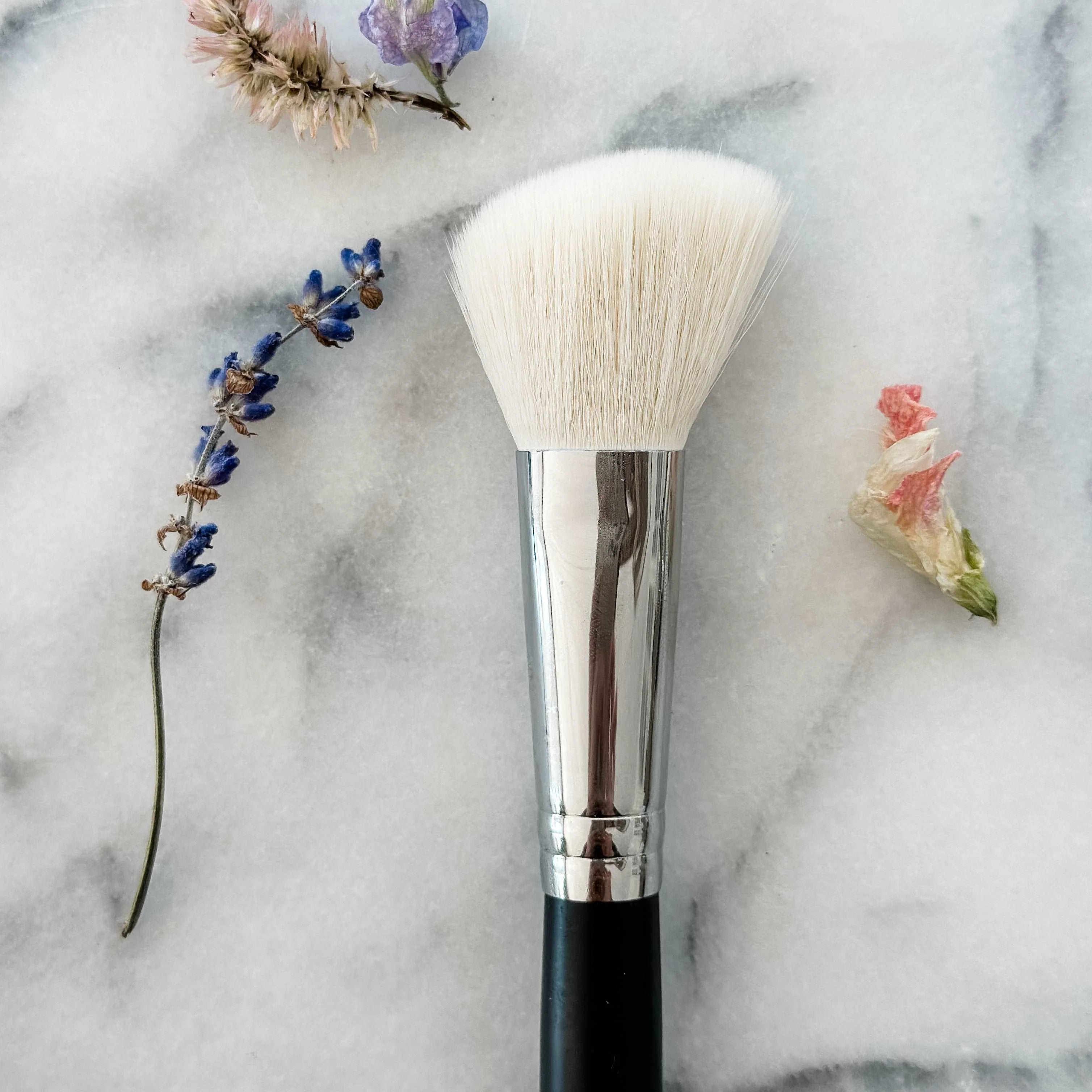 Angled Cheek Brush - Image 6
