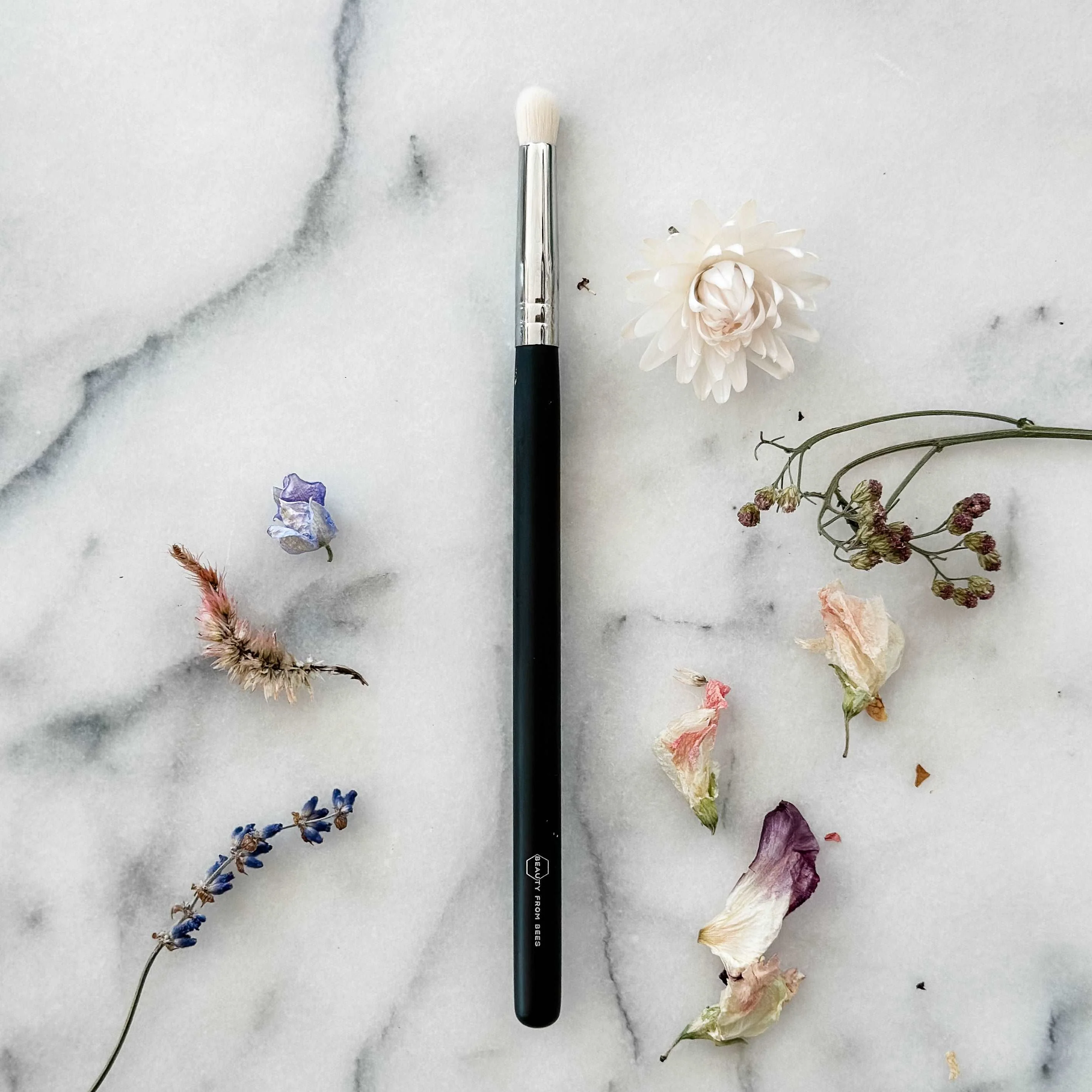 Crease Smudging Brush - Image 5